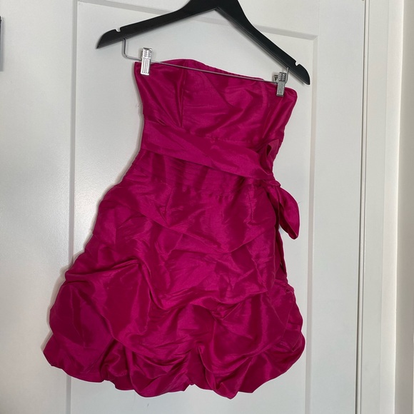 Daisy Pink Strapless Ruffle Bubble Dress with Tie - Picture 2 of 7